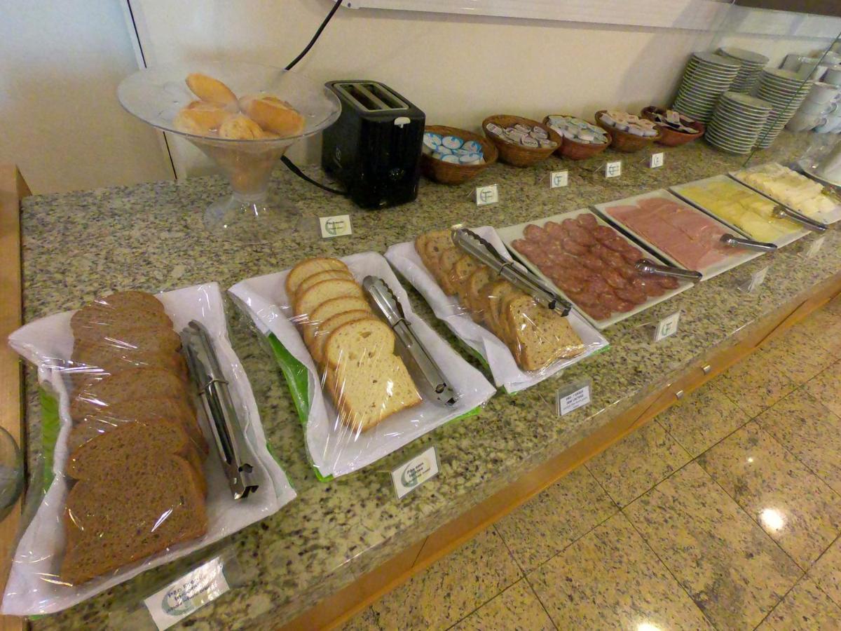 Villa Vergueiro Hotel Passo Fundo Dış mekan fotoğraf